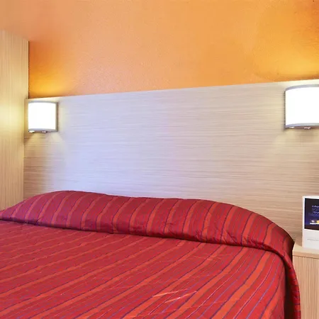 Premiere Classe Hotel 2*