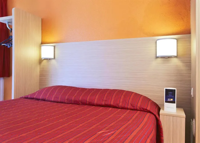 Premiere Classe Hotel 2*